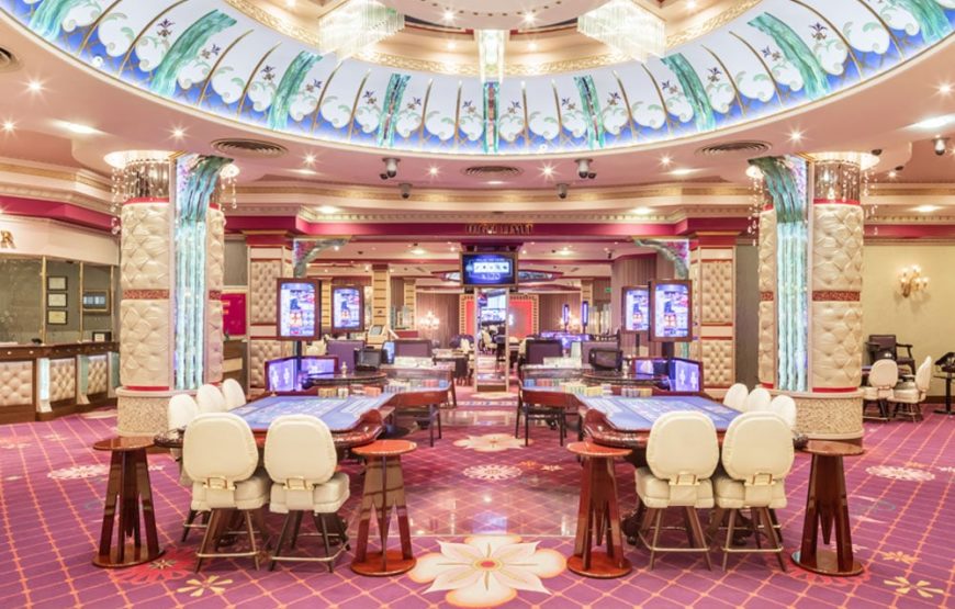 Merit Crystal Cove Hotel Casino